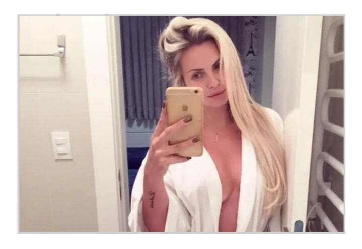 Проститутка СПб Лена +7(981)136-33-84 метро Звездная